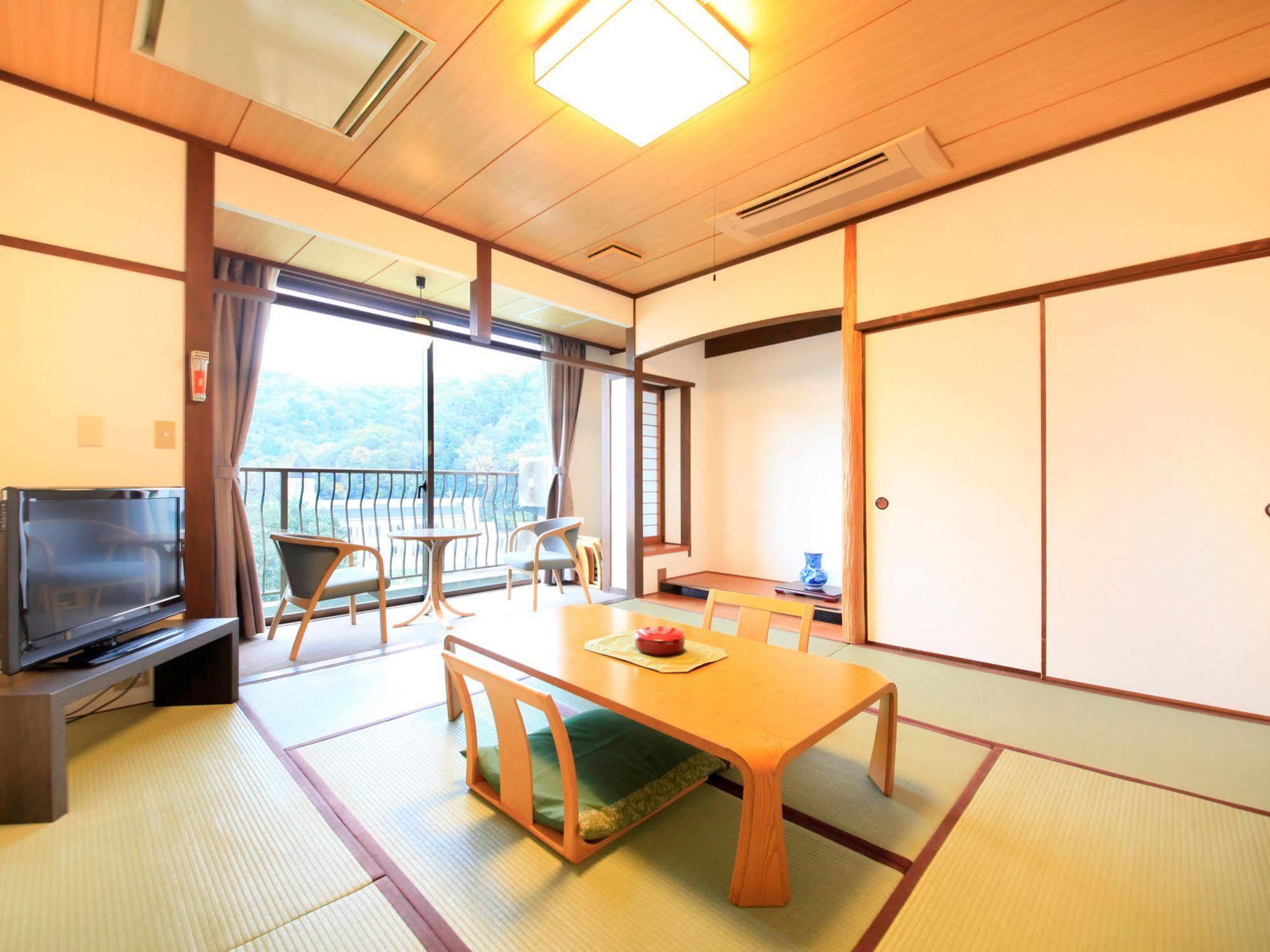 Hotel Kamogawaso Takehara Esterno foto