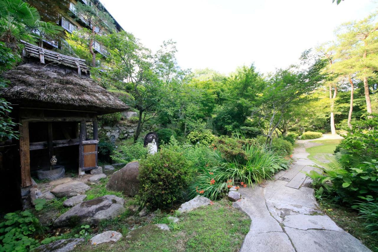 Hotel Kamogawaso Takehara Esterno foto
