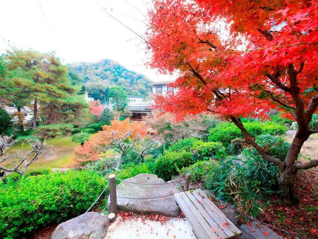 Hotel Kamogawaso Takehara Esterno foto